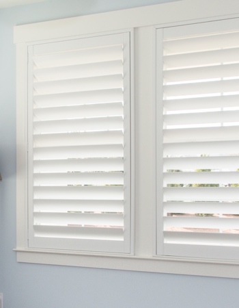 Hidden tilt rod shutters closed. Polywood shutters with hidden tilt rods in New Brunswick