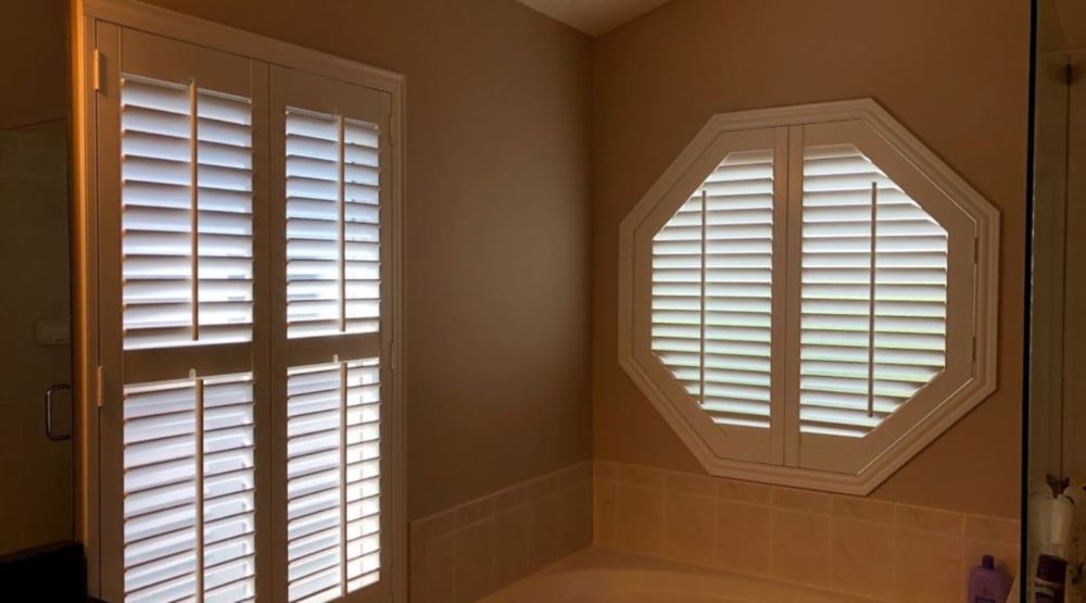 Octagon window treatments Octagon window in a New Brunswick bathroom